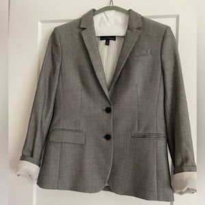 Banana Republic Gray 2-Button Blazer size 4 petite